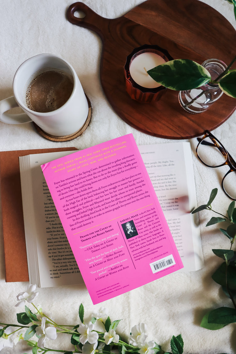 A Court of Wings and Ruin (Book Three)